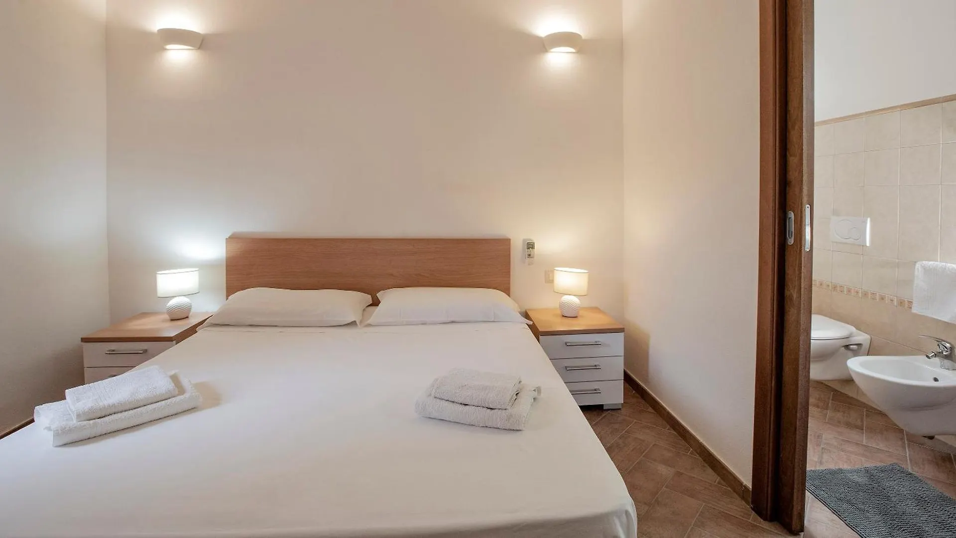 Li Chessi Arancio Apartman Costa Paradiso Olaszország